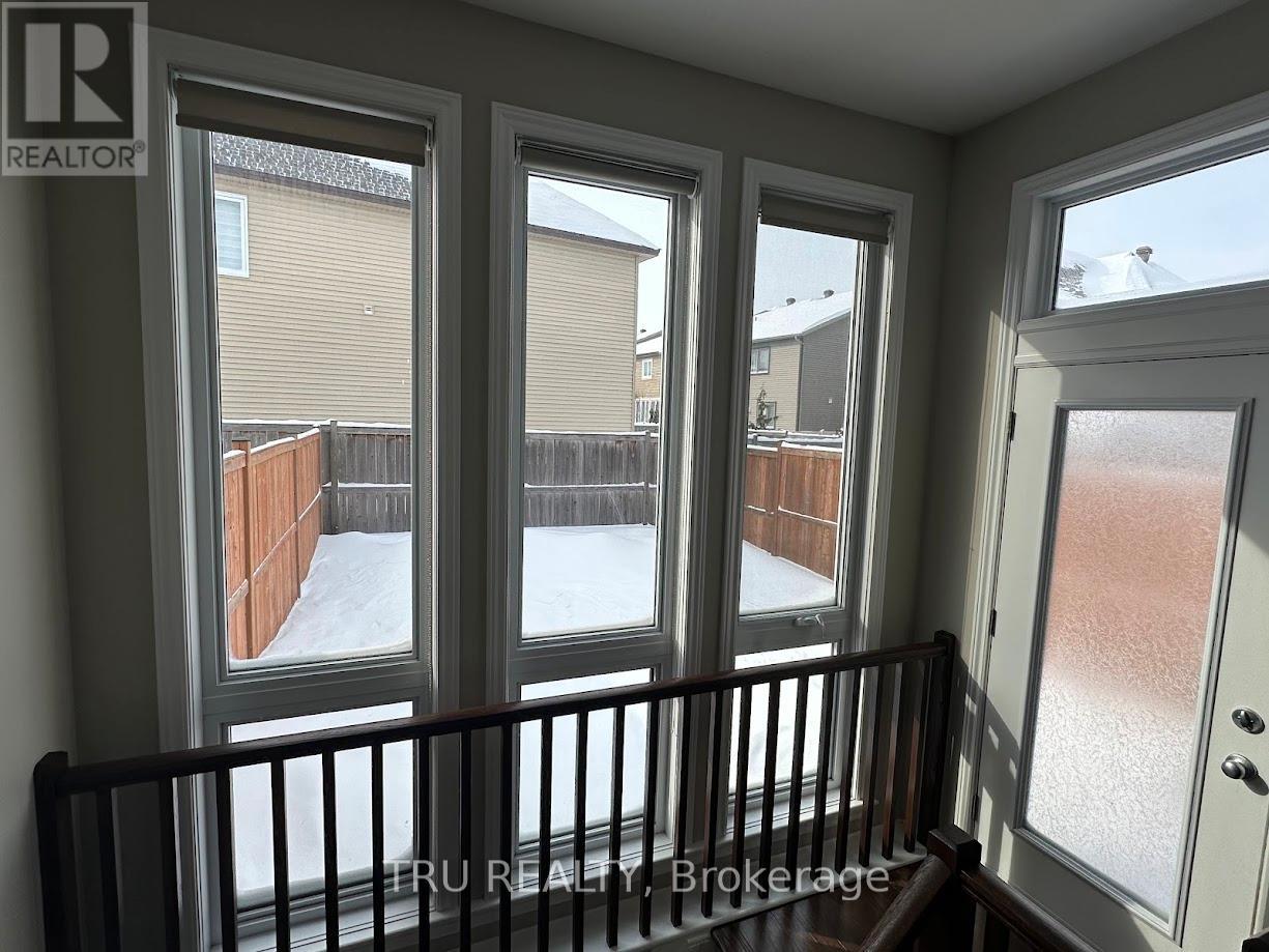 130 Eric Maloney Way, Ottawa, Ontario  K1T 0R1 - Photo 36 - X12770174