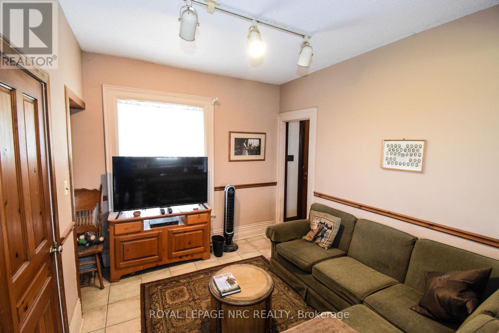 499 Townline Road, Niagara-On-The-Lake, Ontario  L2M 6W1 - Photo 19 - X12770178