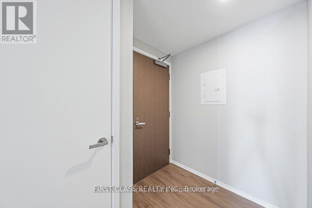 3707 - 1 Bloor Street E, Toronto (Church-Yonge Corridor), Ontario  M4W 1A9 - Photo 3 - C12770188