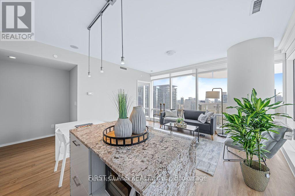 3707 - 1 Bloor Street E, Toronto (Church-Yonge Corridor), Ontario  M4W 1A9 - Photo 9 - C12770188