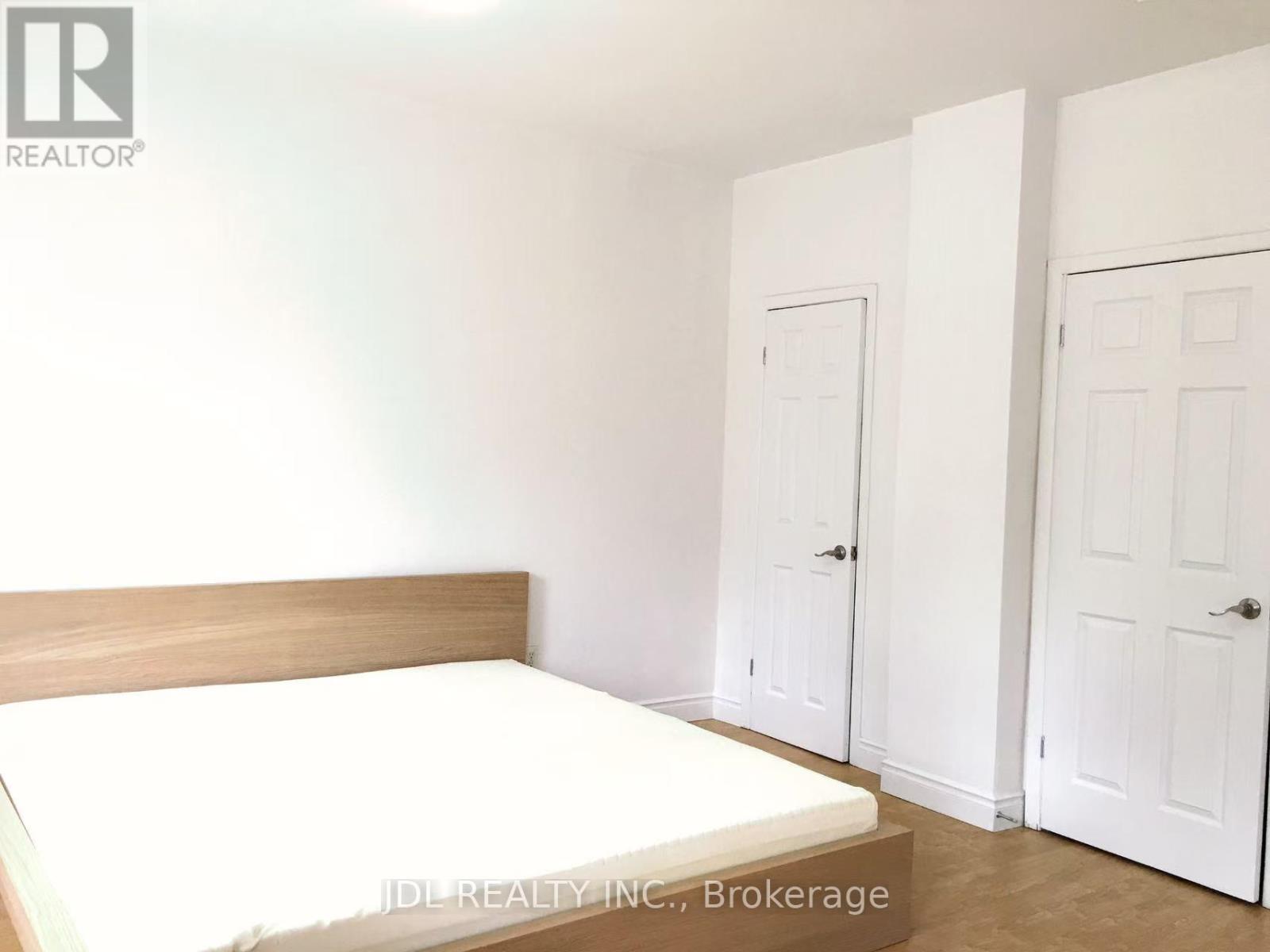 46 Sullivan Street, Toronto (Kensington-Chinatown), Ontario  M5T 1C1 - Photo 10 - C12770198