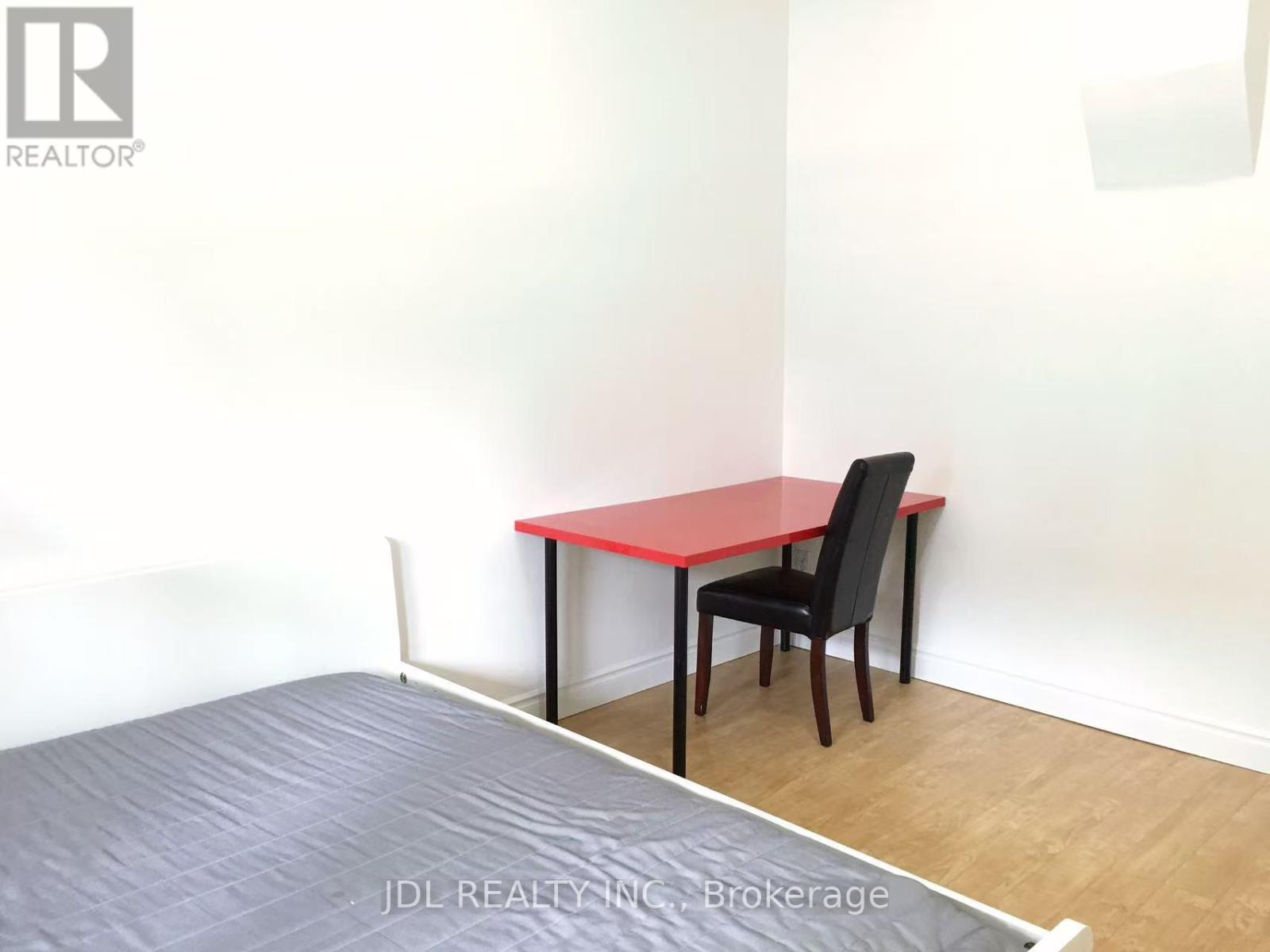 46 Sullivan Street, Toronto (Kensington-Chinatown), Ontario  M5T 1C1 - Photo 12 - C12770198