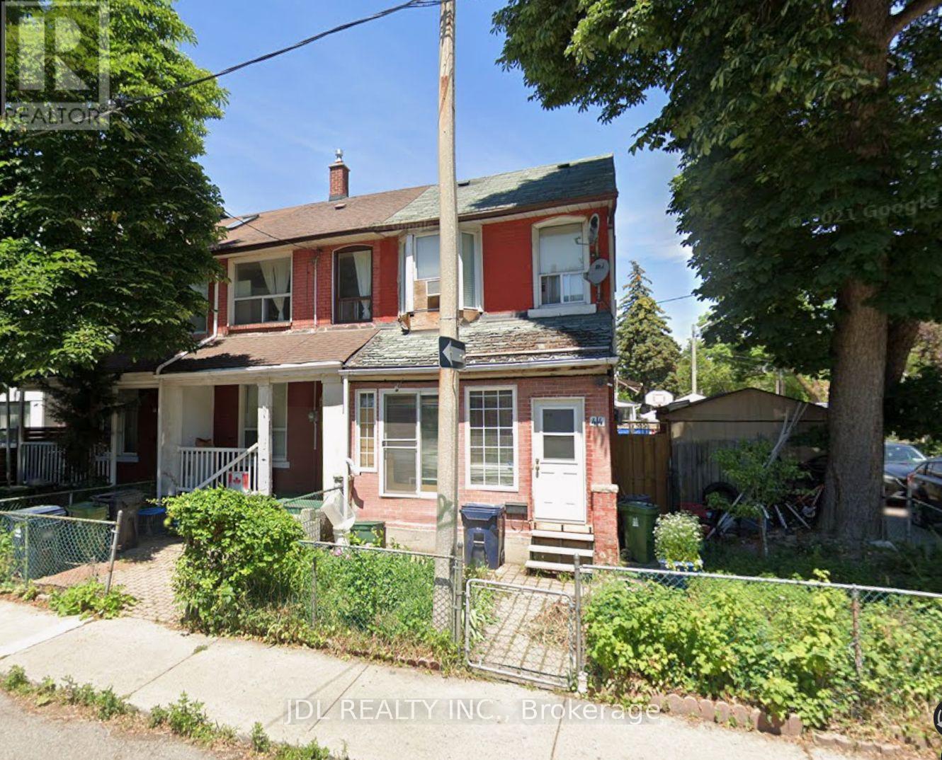 46 Sullivan Street, Toronto (Kensington-Chinatown), Ontario  M5T 1C1 - Photo 16 - C12770198