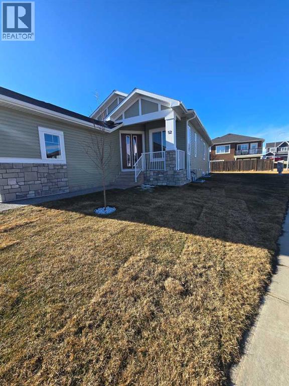 52 Lakes Estates Circle, Strathmore, Alberta  T1P 0B7 - Photo 3 - A2272950