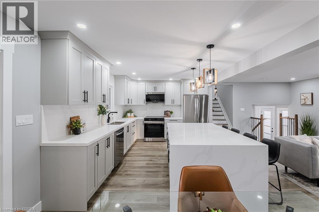 234 Grand Street, Brantford, Ontario  N3R 4C4 - Photo 15 - 40802280