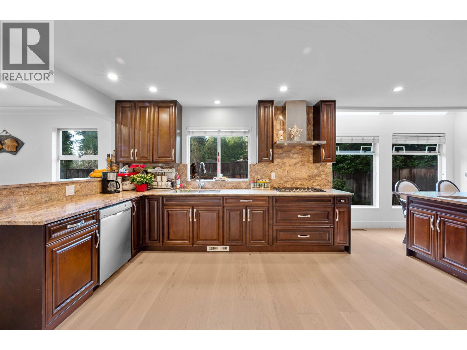 441 Inglewood Avenue, West Vancouver, British Columbia  V7T 1X2 - Photo 10 - R3086408