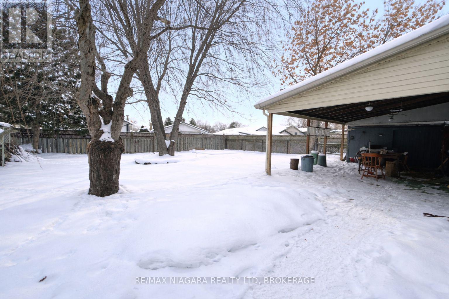 Upper - 128 Toulon Crescent, London East, Ontario  N5V 1J5 - Photo 13 - X12770202