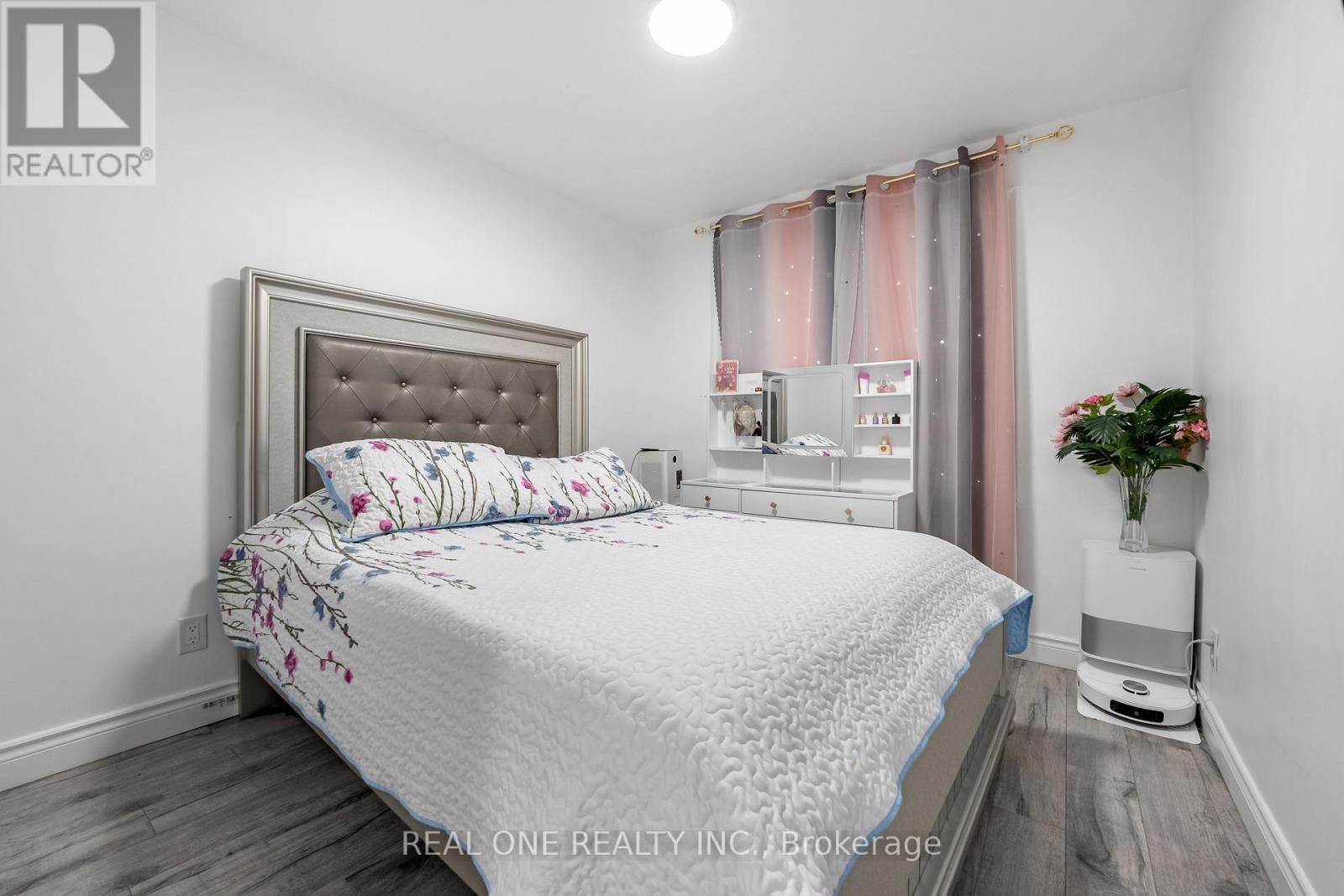 18 Courton Drive, Toronto, Ontario  M1R 1K8 - Photo 16 - E12756158