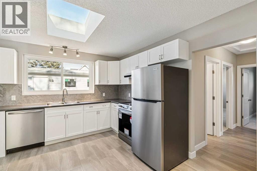 732 Seymour Avenue Sw, Calgary, Alberta  T2W 0N4 - Photo 6 - A2284686