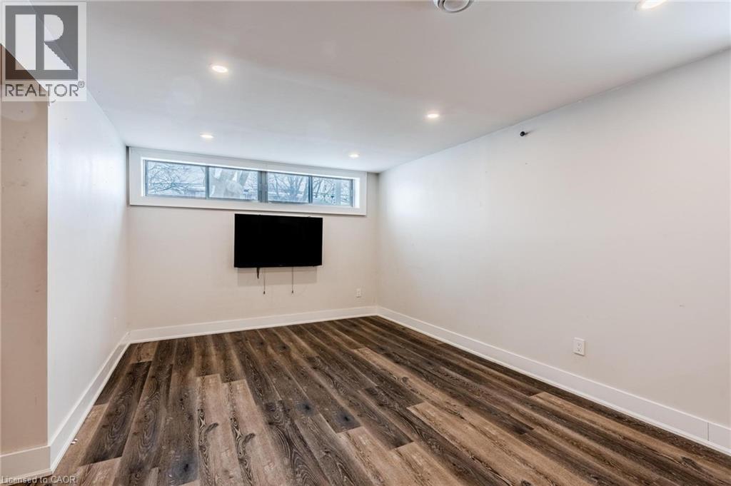 16 Ronaldshay Avenue, Hamilton, Ontario  L9A 3B1 - Photo 11 - 40803750