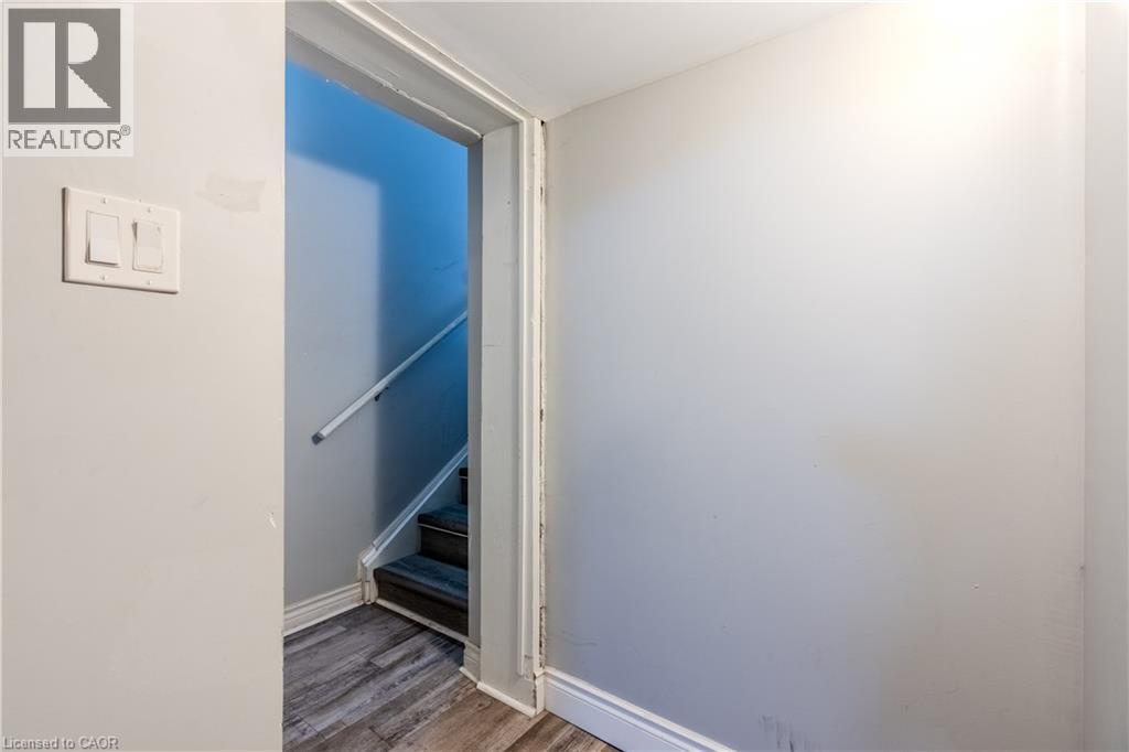 1208 West 5th Street, Hamilton, Ontario  L9B 1J6 - Photo 15 - 40803688