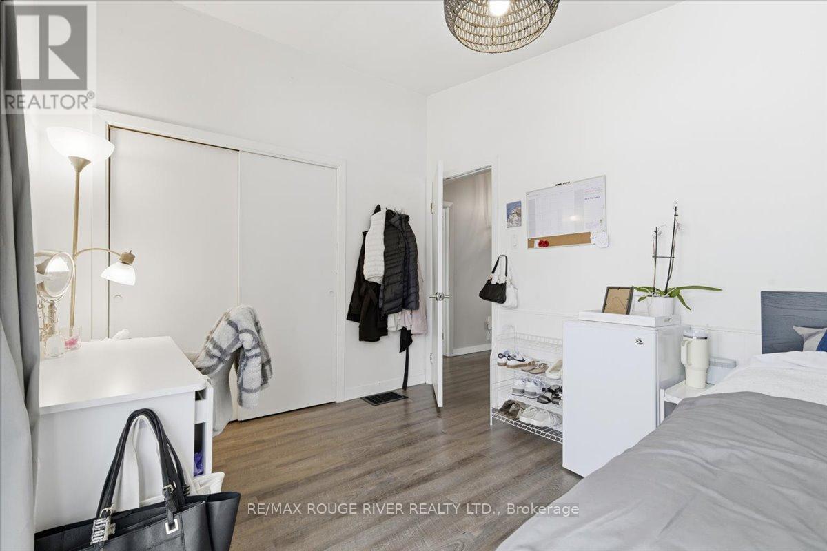 499 Raymond Street, Peterborough, Ontario  K9H 5M7 - Photo 17 - X12770218