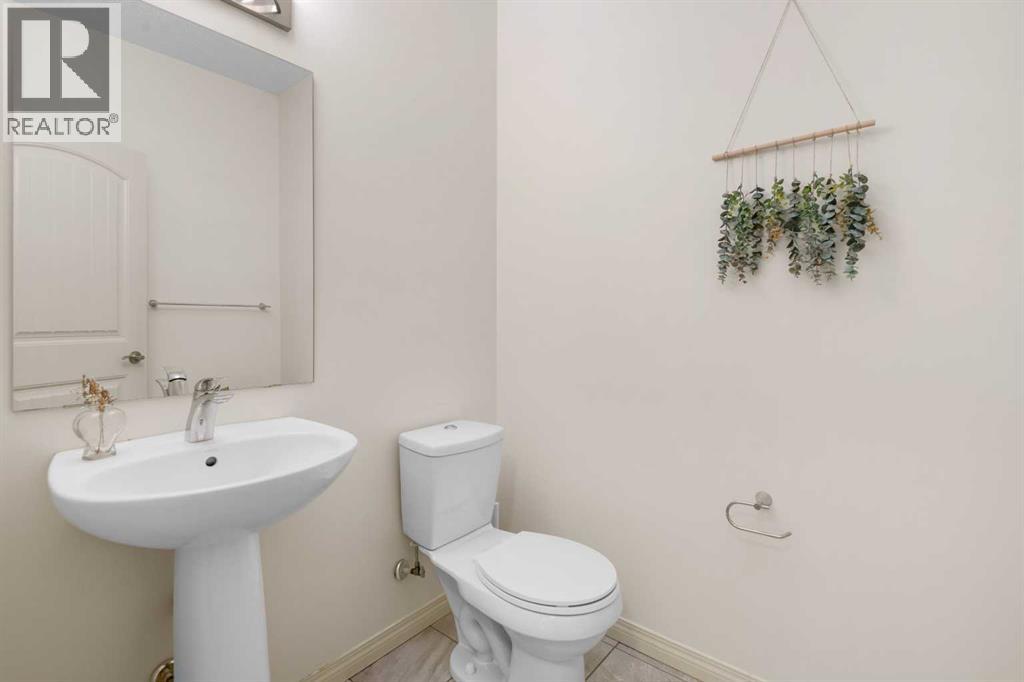 135 Legacy Reach Manor Se, Calgary, Alberta  T2X 2C5 - Photo 13 - A2257302