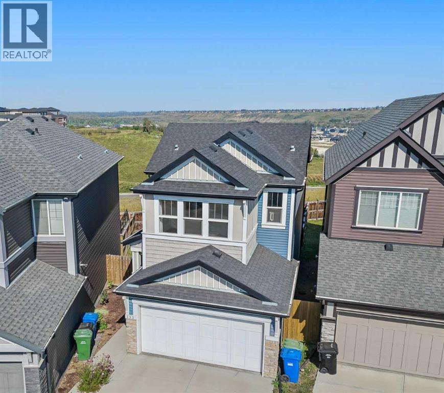 135 Legacy Reach Manor Se, Calgary, Alberta  T2X 2C5 - Photo 3 - A2257302