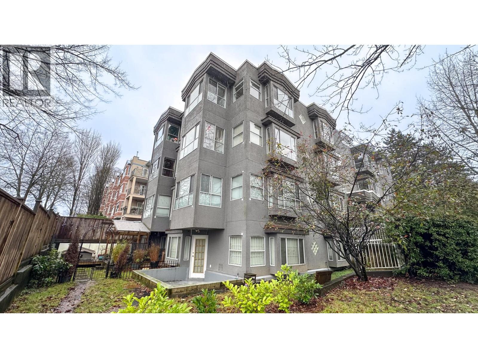 302 120 GARDEN DRIVE, Vancouver, British Columbia