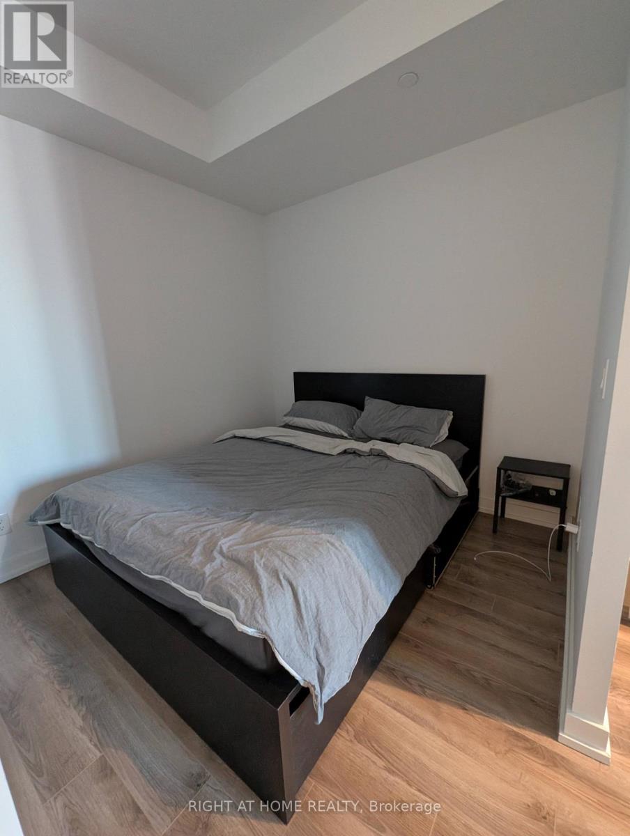 1319 - 20 Edward Street, Toronto, Ontario  M5G 0C5 - Photo 7 - C12770226