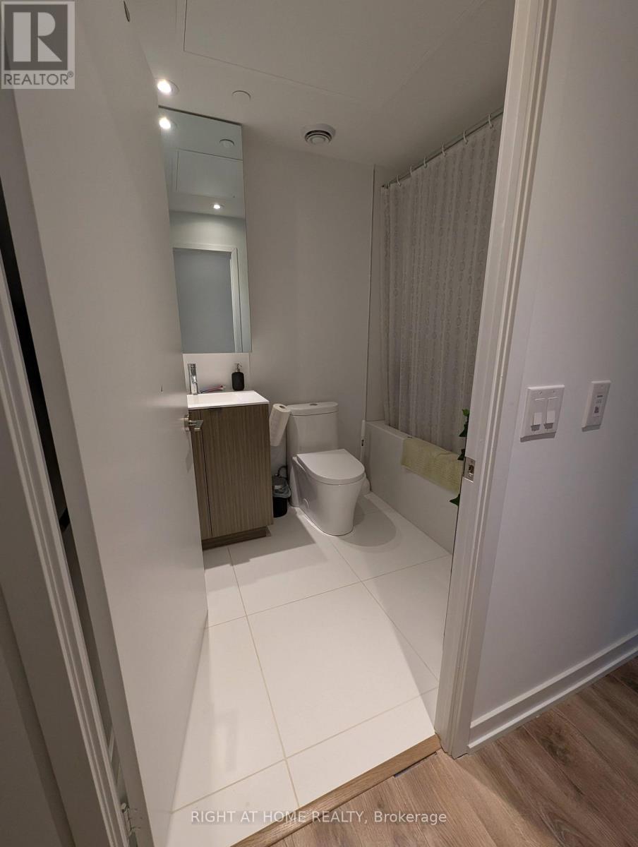 1319 - 20 Edward Street, Toronto, Ontario  M5G 0C5 - Photo 8 - C12770226