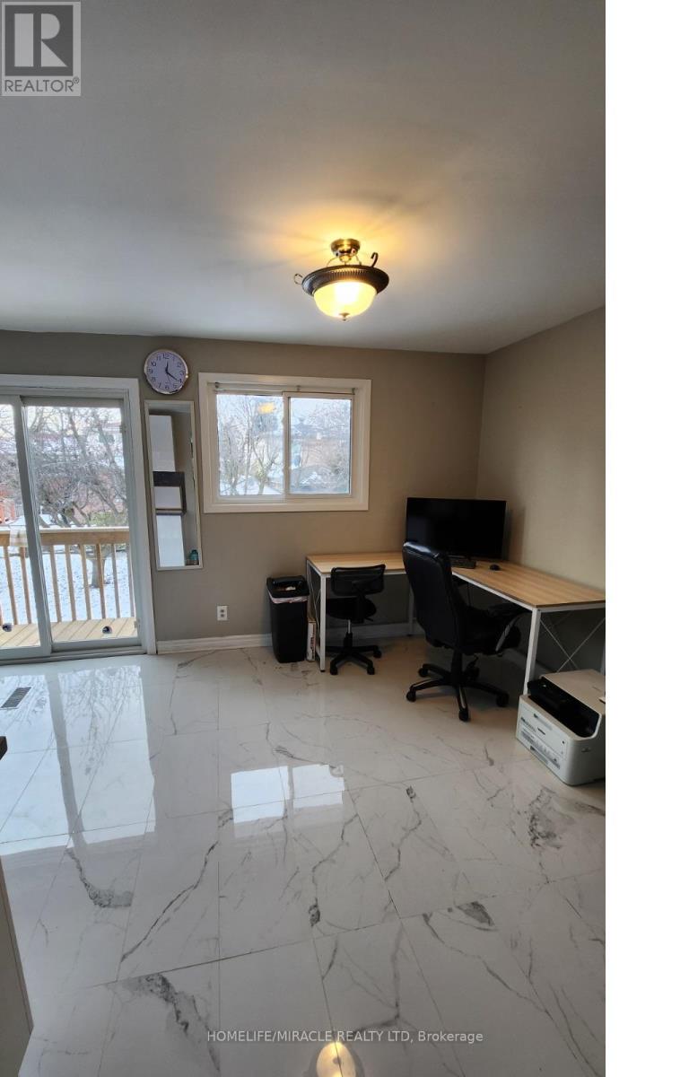 Main - 219 Mcmurchy Avenue, Brampton (Brampton South), Ontario  L6Y 1Z2 - Photo 11 - W12754276
