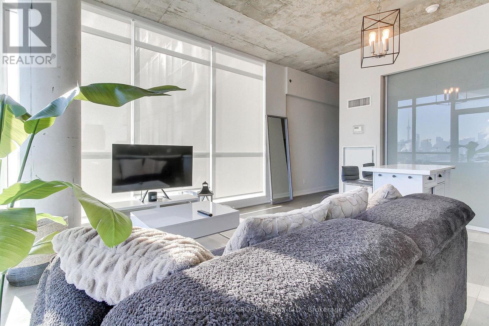 1103 - 20 Minowan Miikan Lane, Toronto, Ontario  M6J 0E5 - Photo 14 - C12768006