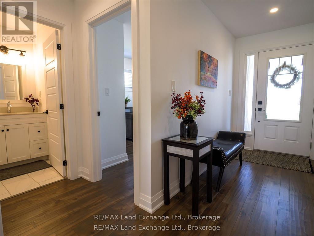 2 Fairway Lane, Saugeen Shores, Ontario  N0H 2C3 - Photo 17 - X12770236