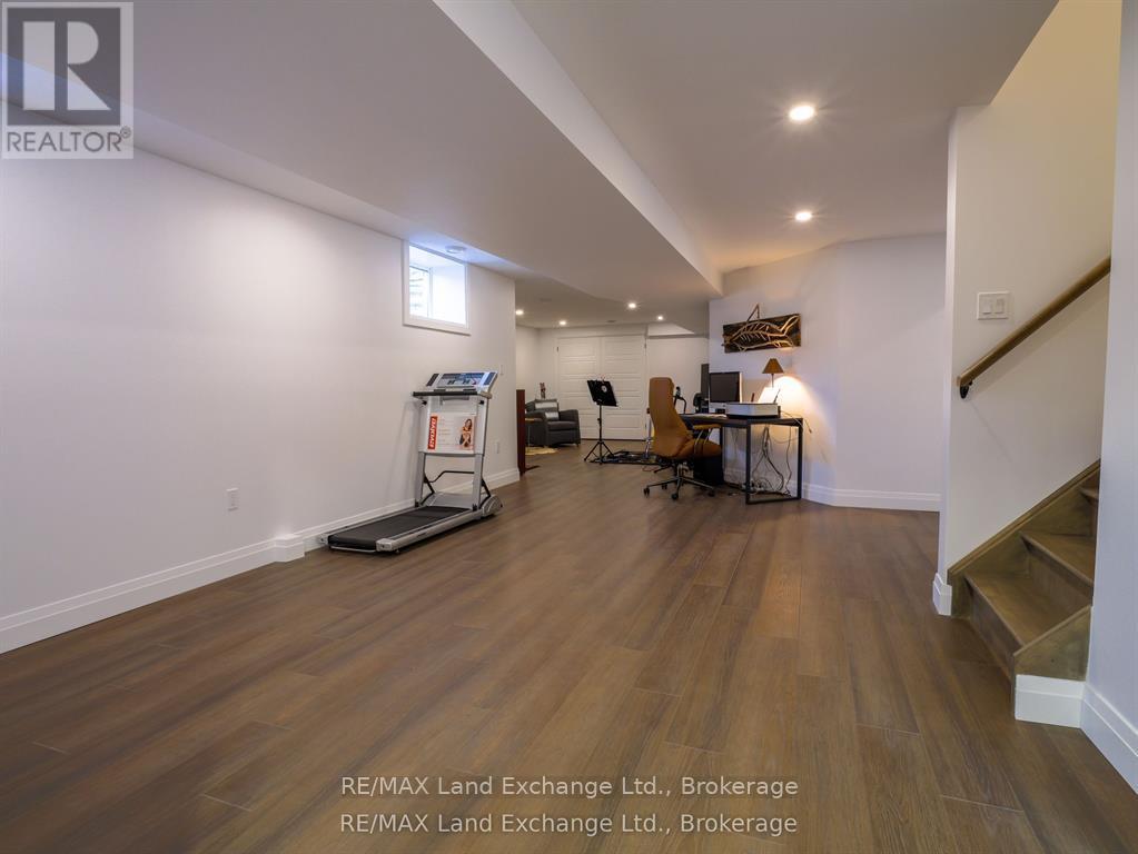 2 Fairway Lane, Saugeen Shores, Ontario  N0H 2C3 - Photo 29 - X12770236