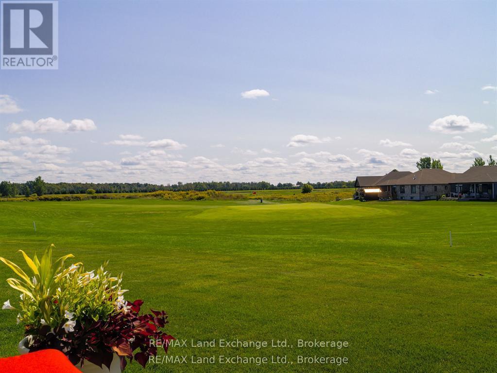 2 Fairway Lane, Saugeen Shores, Ontario  N0H 2C3 - Photo 4 - X12770236