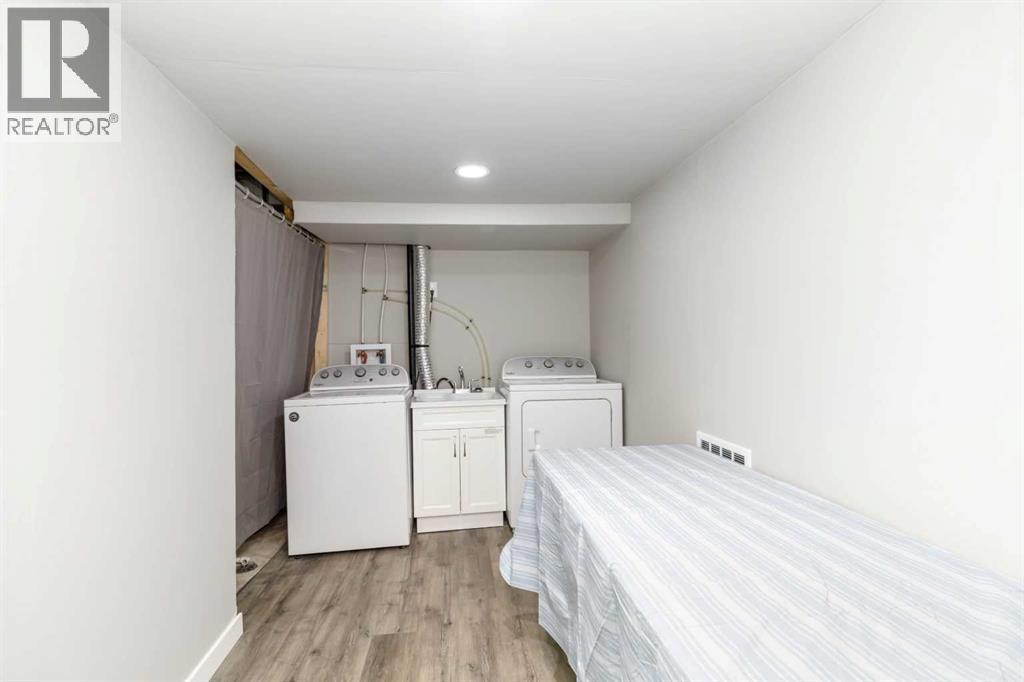 247 Cornwall Drive, Fort Mcmurray, Alberta  T9K 1G7 - Photo 30 - A2281492