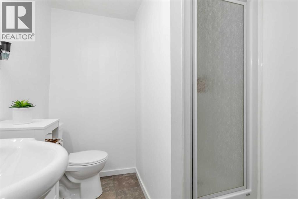 247 Cornwall Drive, Fort Mcmurray, Alberta  T9K 1G7 - Photo 29 - A2281492