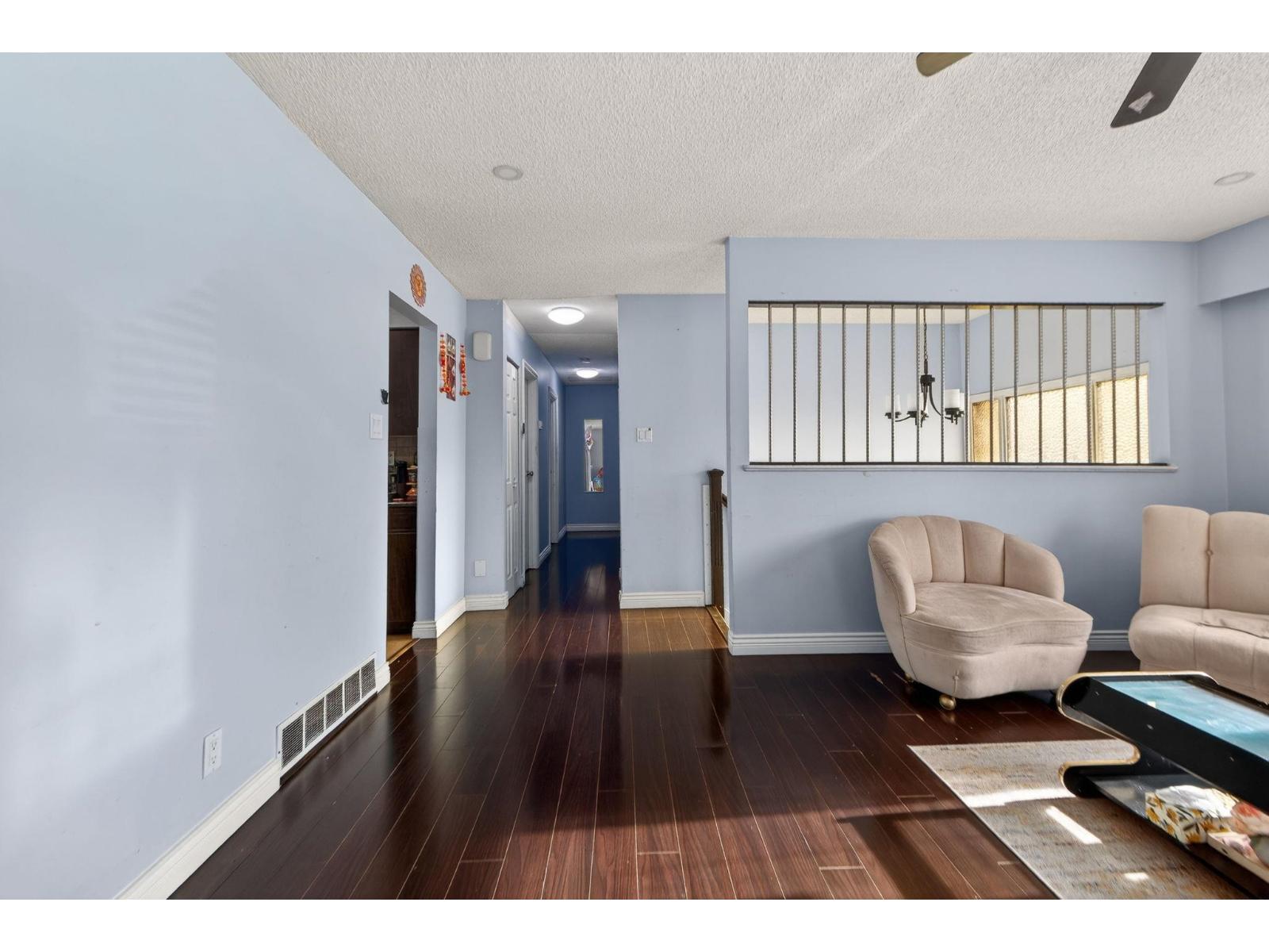 12959 Carluke Crescent, Surrey, British Columbia  V3V 6R5 - Photo 11 - R3086925