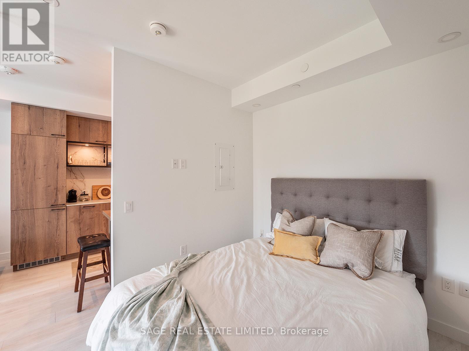 731 - 505 Richmond Street, Toronto (Waterfront Communities), Ontario  M5V 3N4 - Photo 14 - C12770240