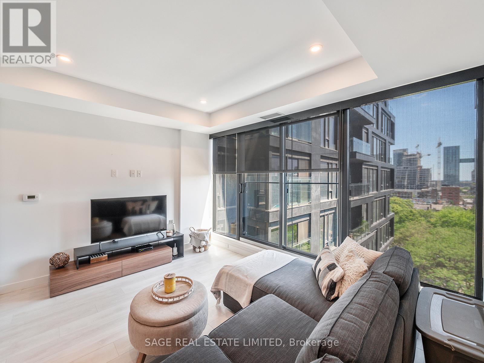 731 - 505 Richmond Street, Toronto (Waterfront Communities), Ontario  M5V 3N4 - Photo 9 - C12770240