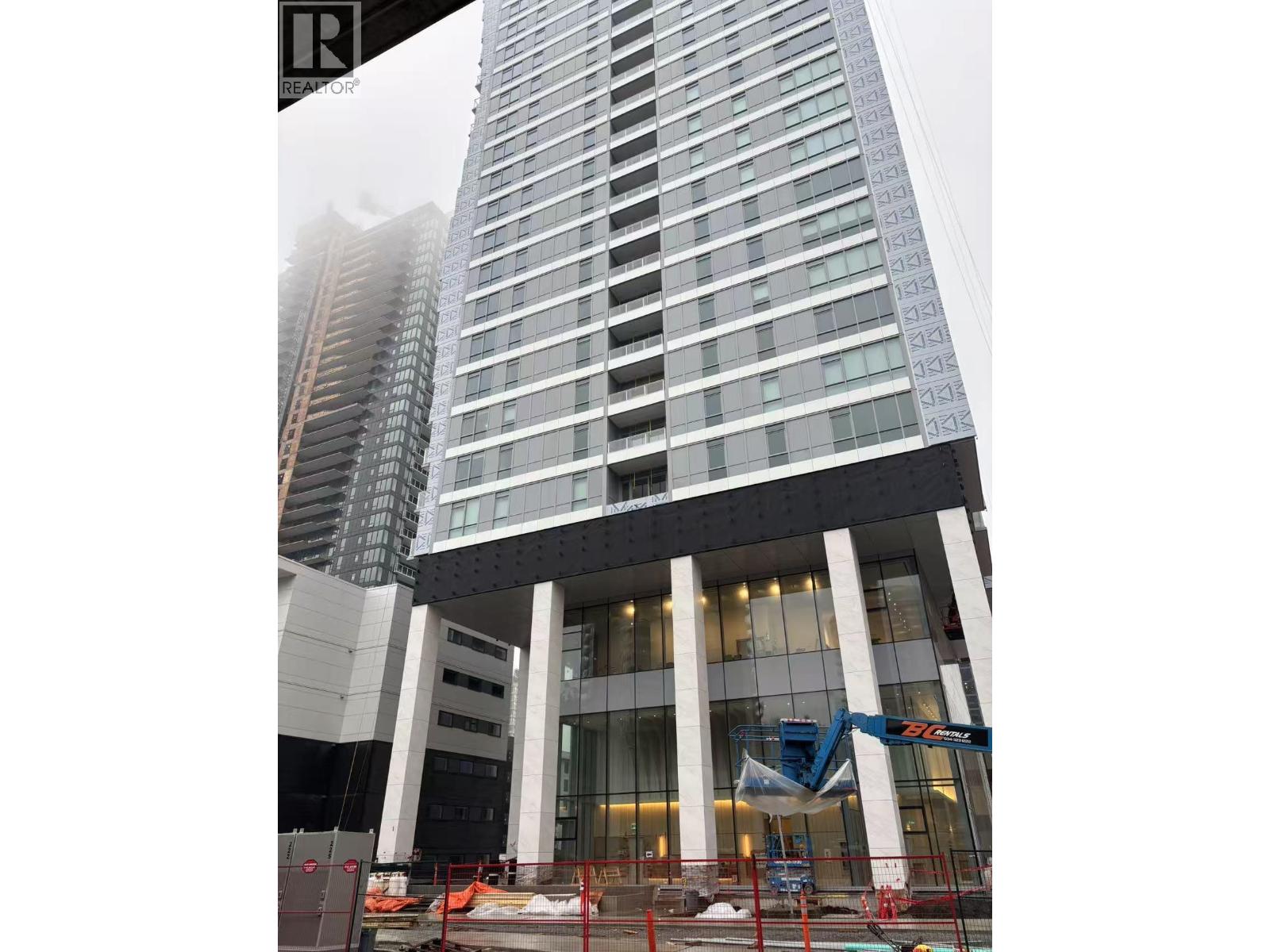 5987 Wilson Avenue, Burnaby, British Columbia  V5H 0M1 - Photo 1 - R3087349