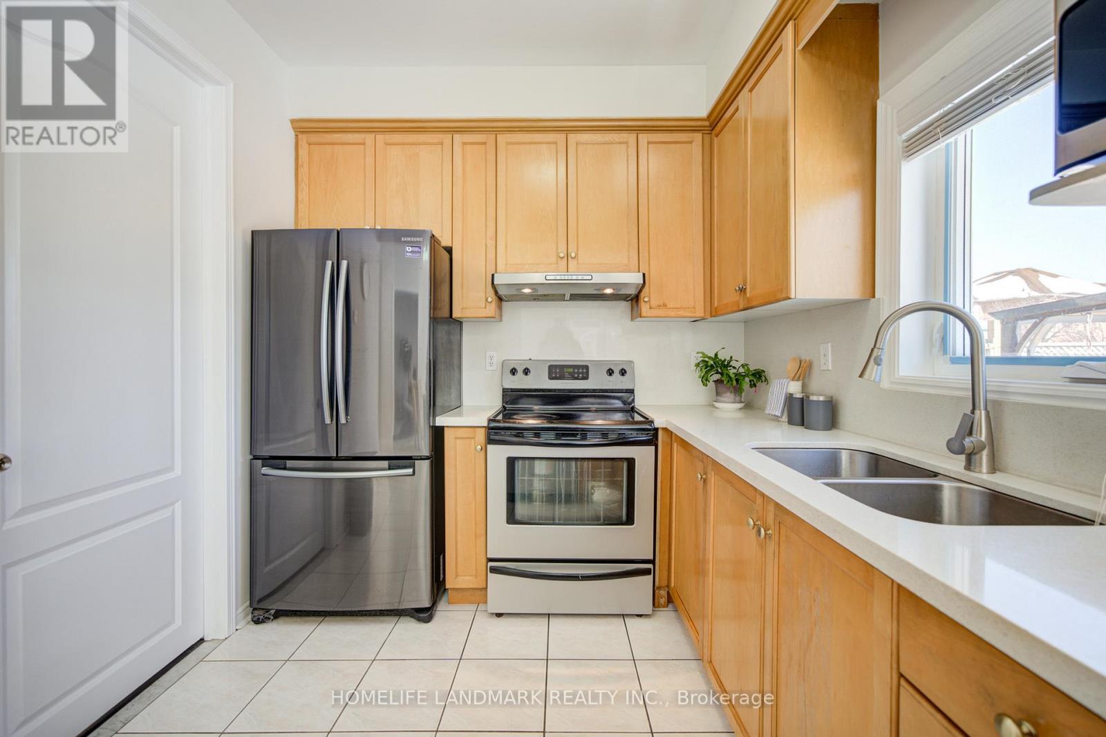 7 Walden Street, Markham (Middlefield), Ontario  L3S 3M1 - Photo 16 - N12770242