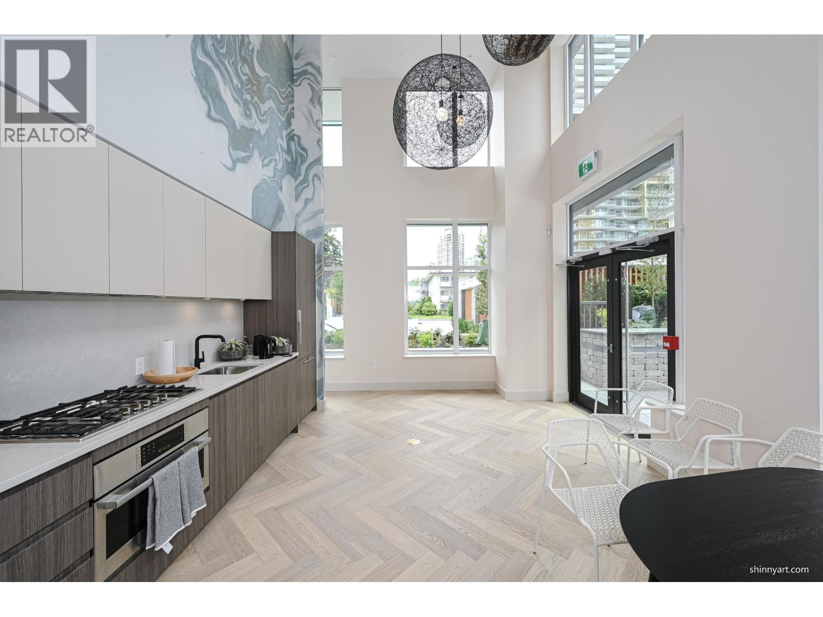 101 6463 Silver Avenue, Burnaby, British Columbia  V5H 0K4 - Photo 23 - R3085546