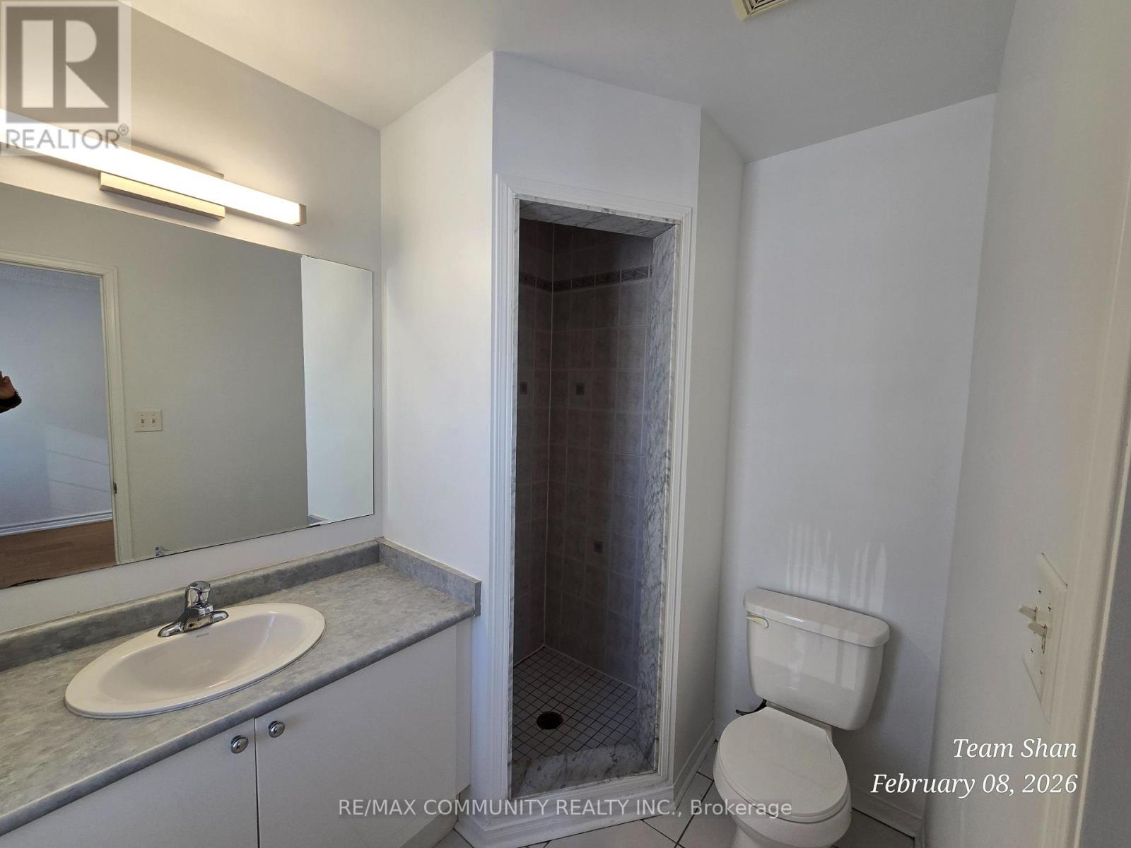 16 Bernard Avenue, Brampton, Ontario  L6Y 5S6 - Photo 13 - W12769102