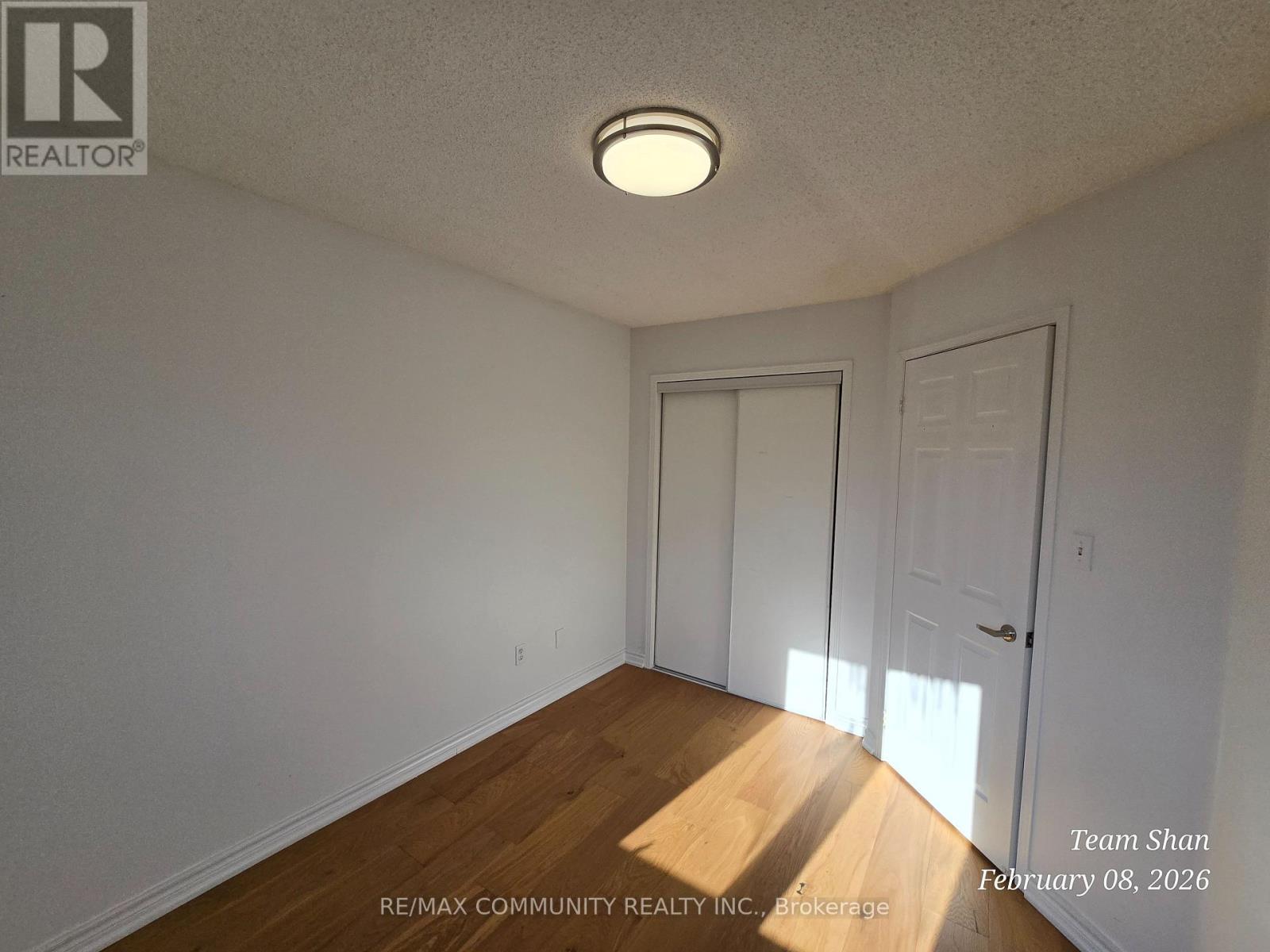 16 Bernard Avenue, Brampton, Ontario  L6Y 5S6 - Photo 18 - W12769102