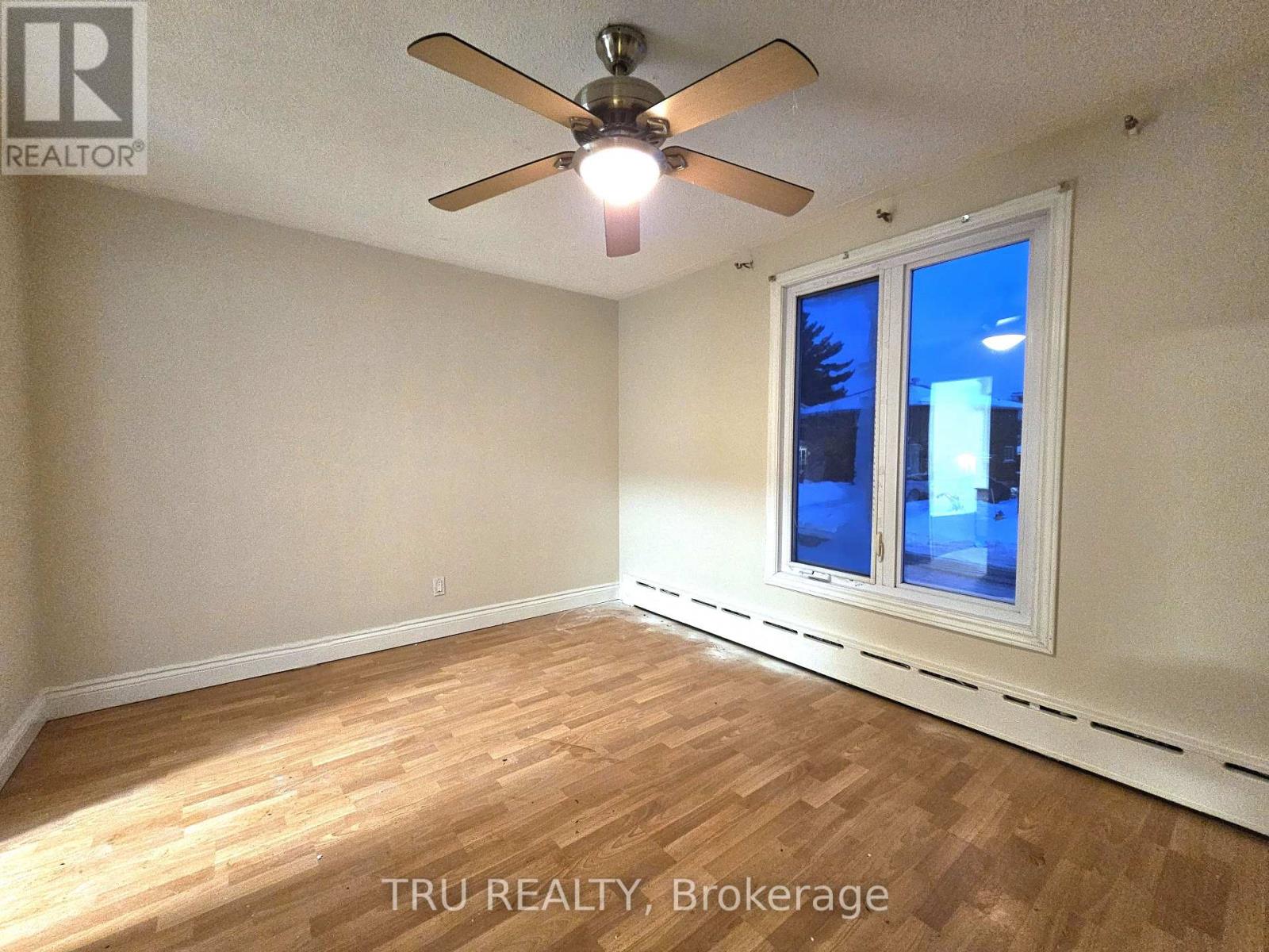 1 - 205 Lavergne Street, Ottawa, Ontario  K1L 5E4 - Photo 5 - X12770250