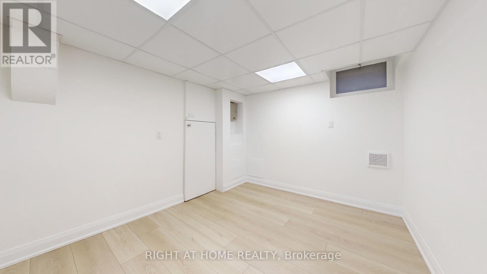 12 Courtham Avenue, Markham, Ontario  L3T 1G3 - Photo 34 - N12770252