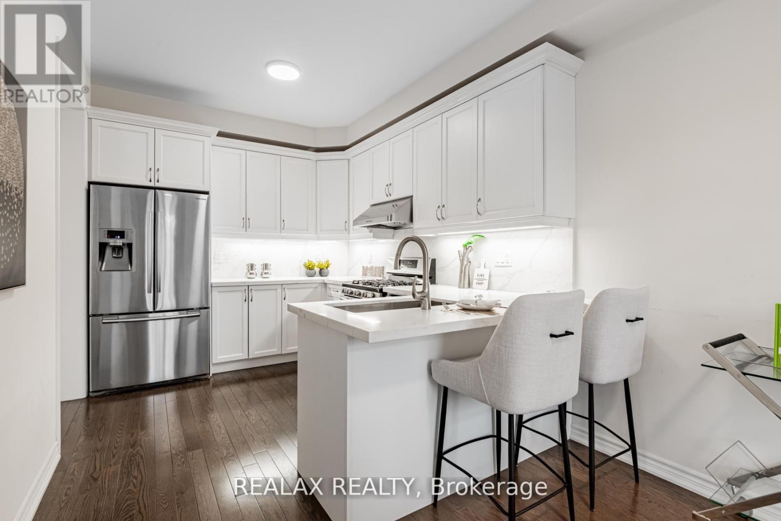 143 Livante Court, Markham (Victoria Square), Ontario  L6C 0T9 - Photo 12 - N12770254