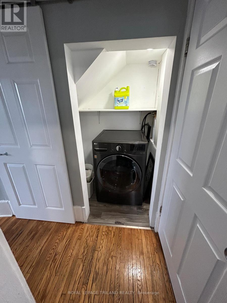 Unit 2 - 181 Ridout Street S, London South (South F), Ontario  N6C 3X8 - Photo 13 - X12601354