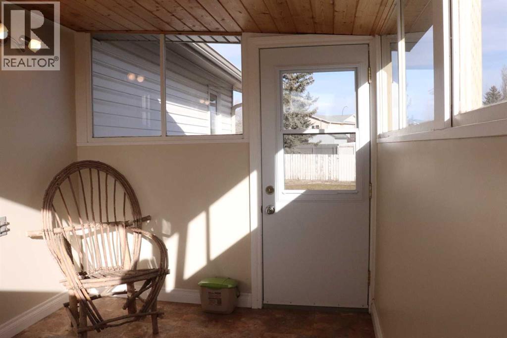 164 Mt Crandell Crescent W, Lethbridge, Alberta  T1K 6L8 - Photo 7 - A2283005