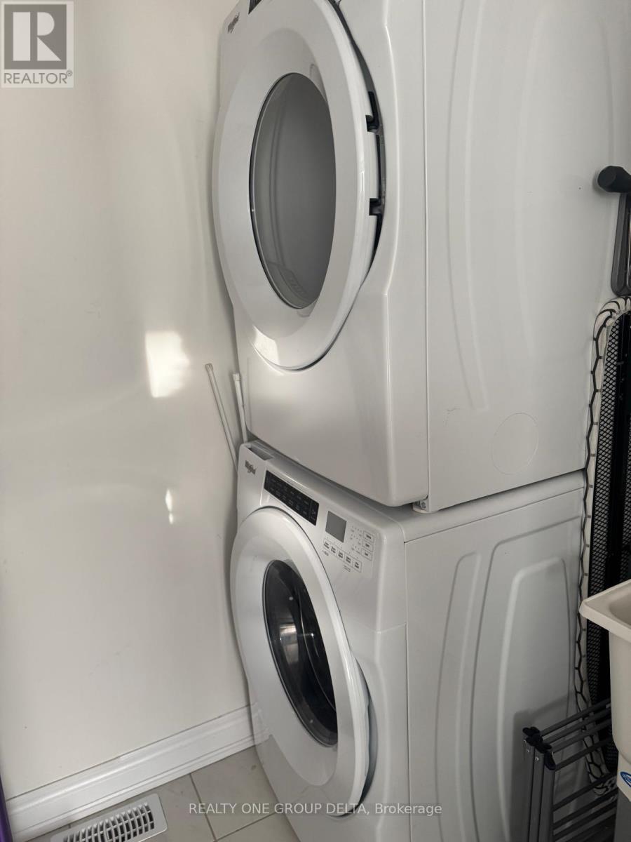 2180 Postmaster Drive, Oakville (Wm Westmount), Ontario  L6M 5T1 - Photo 18 - W12727682