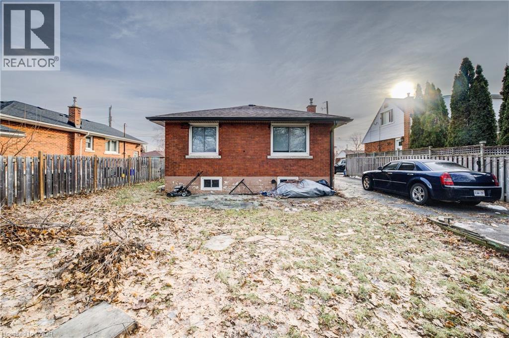 150 Howard Avenue, Hamilton, Ontario  L9A 2W8 - Photo 18 - 40794706