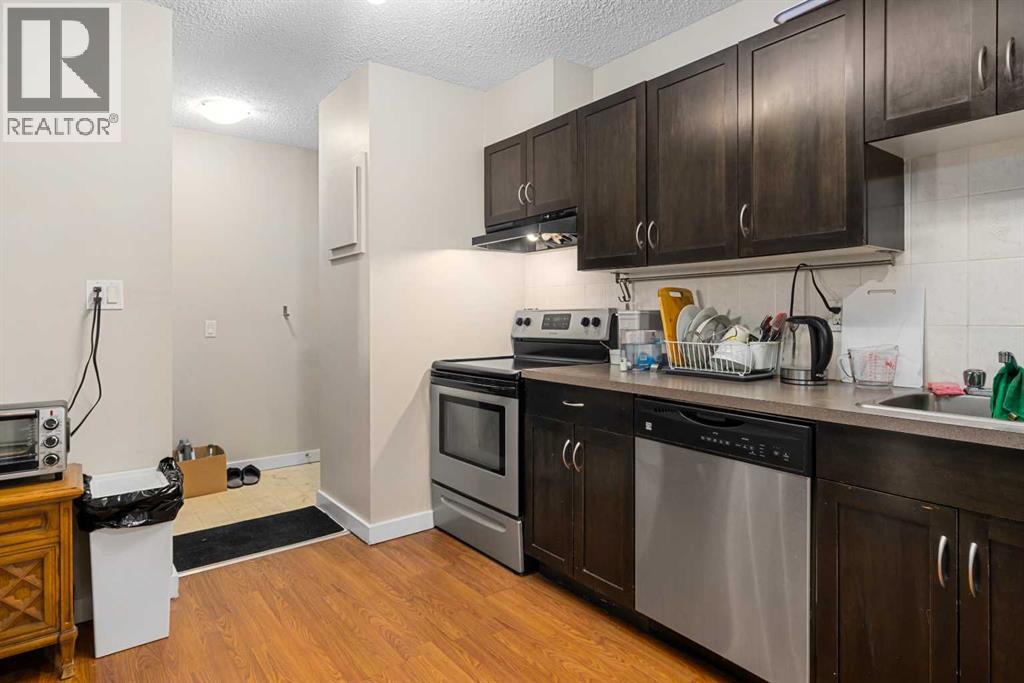 901, 2520 Palliser Drive Sw, Calgary, Alberta  T2V 4S9 - Photo 4 - A2282044