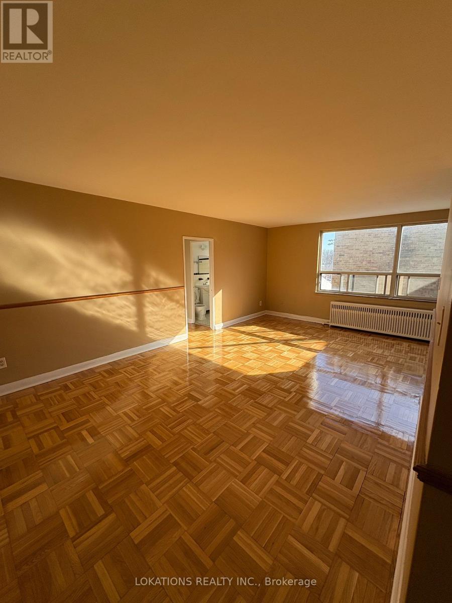 313 - 2135 Avenue Road, Toronto (Bedford Park-Nortown), Ontario  M5M 3M6 - Photo 3 - C12770264