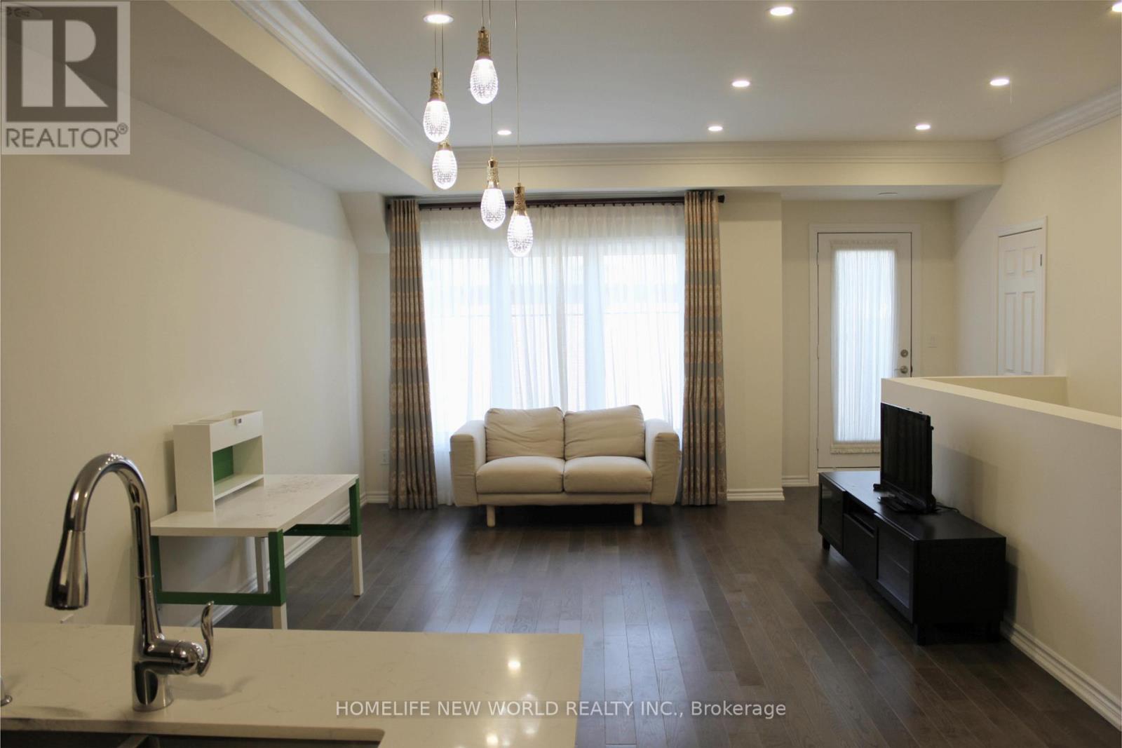 15 - 11 Eaton Park Lane, Toronto, Ontario  M1W 0A5 - Photo 8 - E12770272