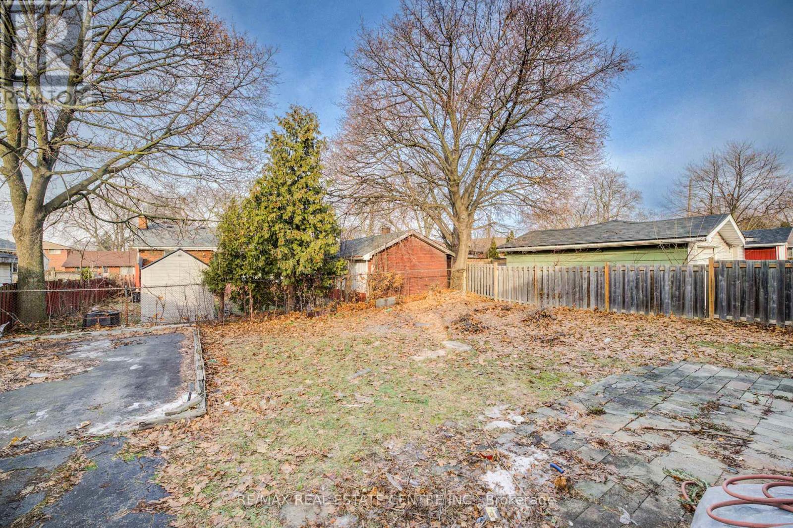 150 Howard Avenue, Hamilton, Ontario  L9A 2W8 - Photo 21 - X12649042