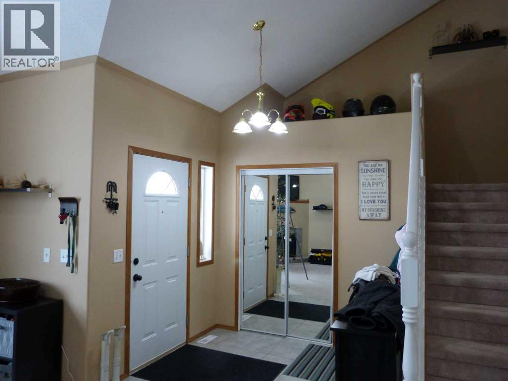 418 9 Street, Beiseker, Alberta  T0M 0G0 - Photo 9 - A2283055