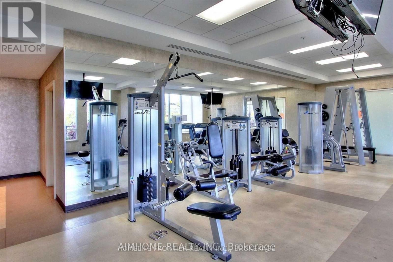 307 - 85 North Park Road, Vaughan (Beverley Glen), Ontario  L4J 0H9 - Photo 8 - N12764368