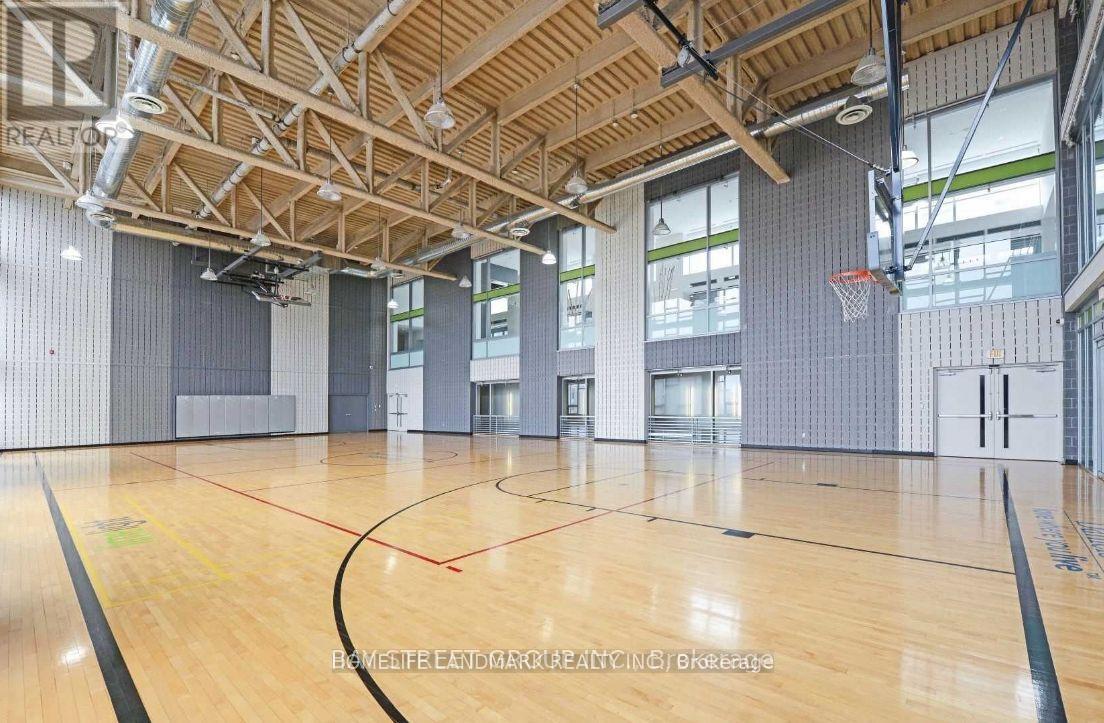 1402 - 365 Prince Of Wales Drive, Mississauga (City Centre), Ontario  L5B 0A1 - Photo 2 - W12770276